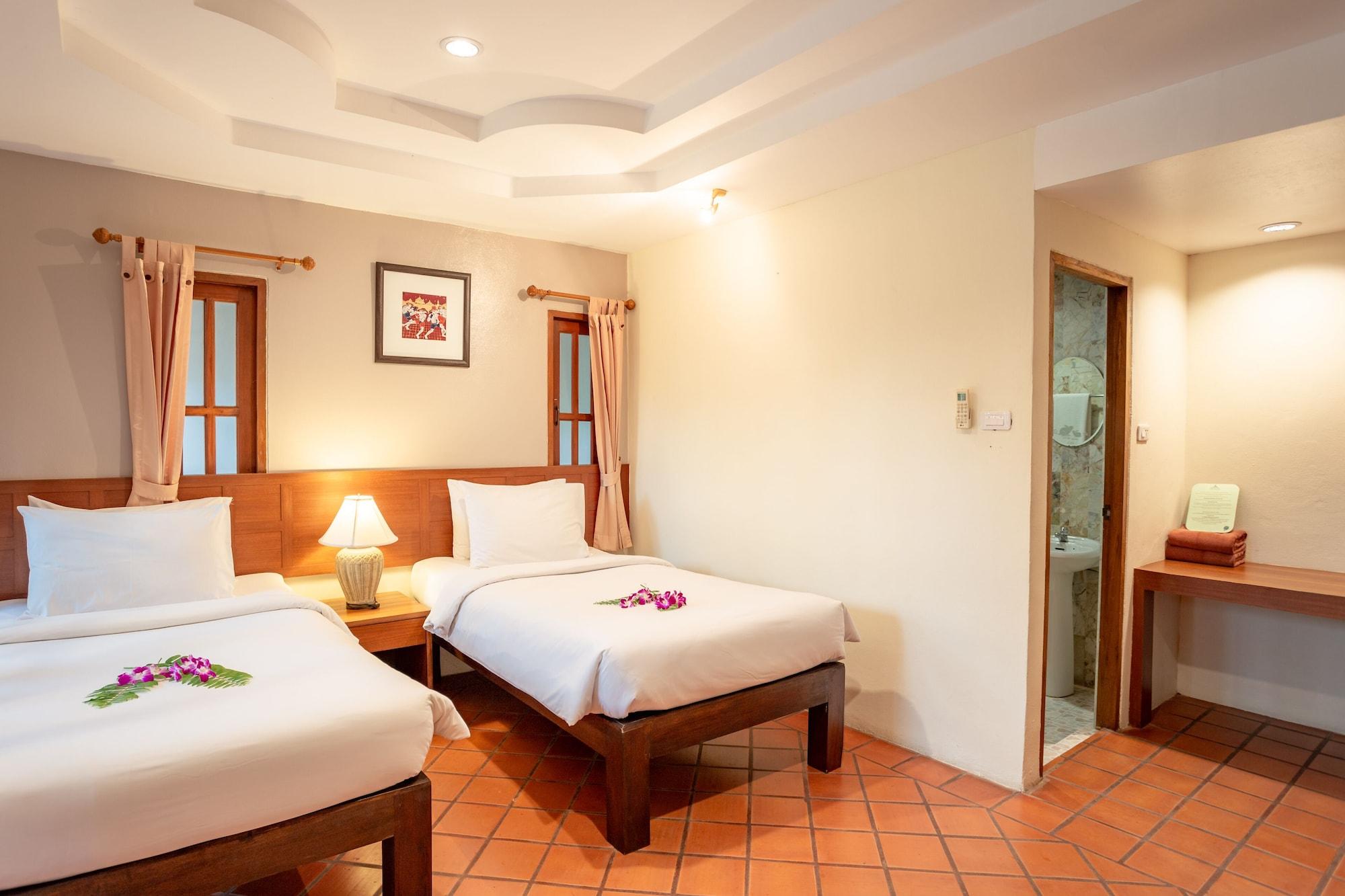 Bangtao Village Resort - Sha Bang Tao Beach  Extérieur photo
