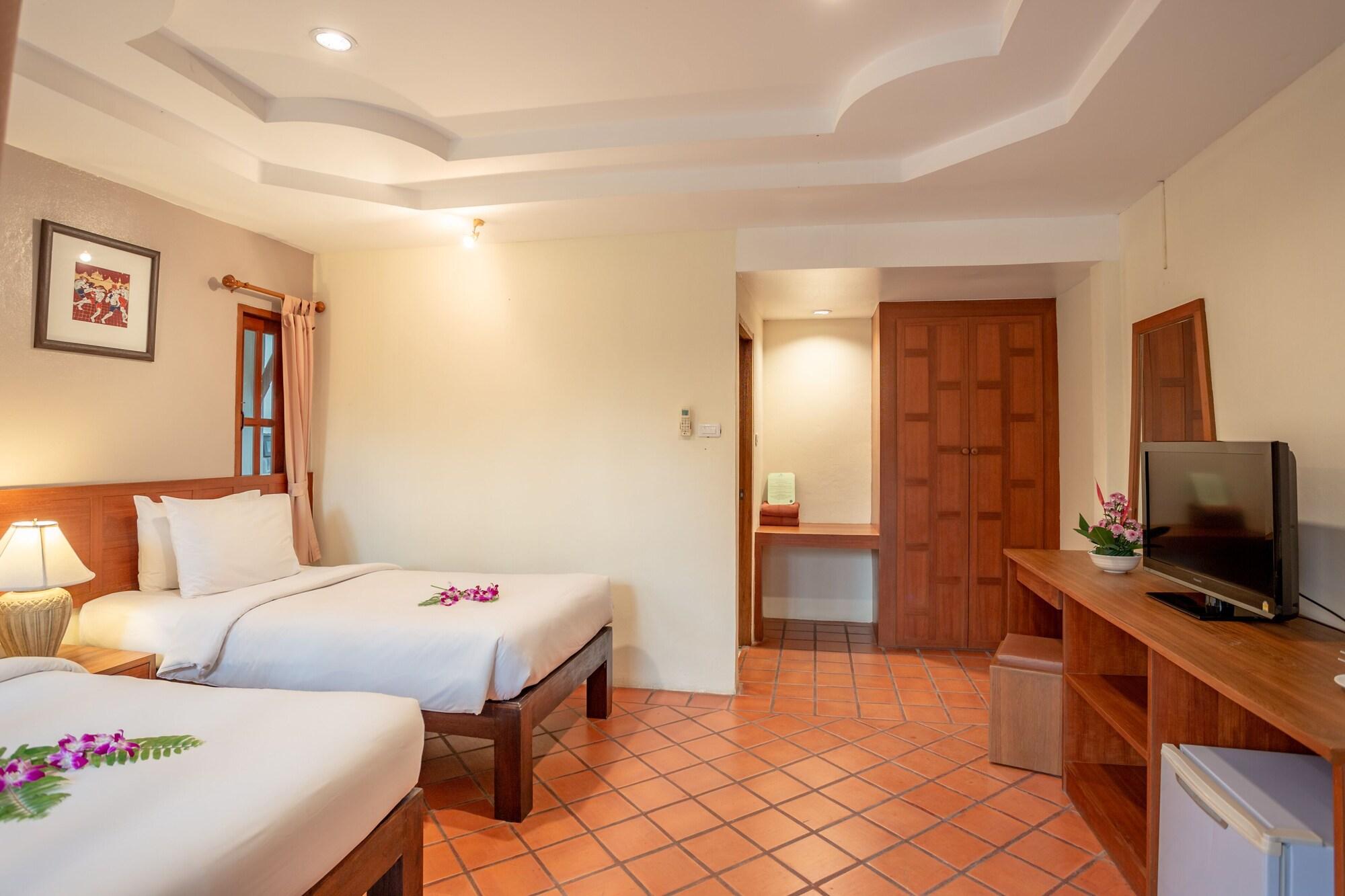 Bangtao Village Resort - Sha Bang Tao Beach  Extérieur photo