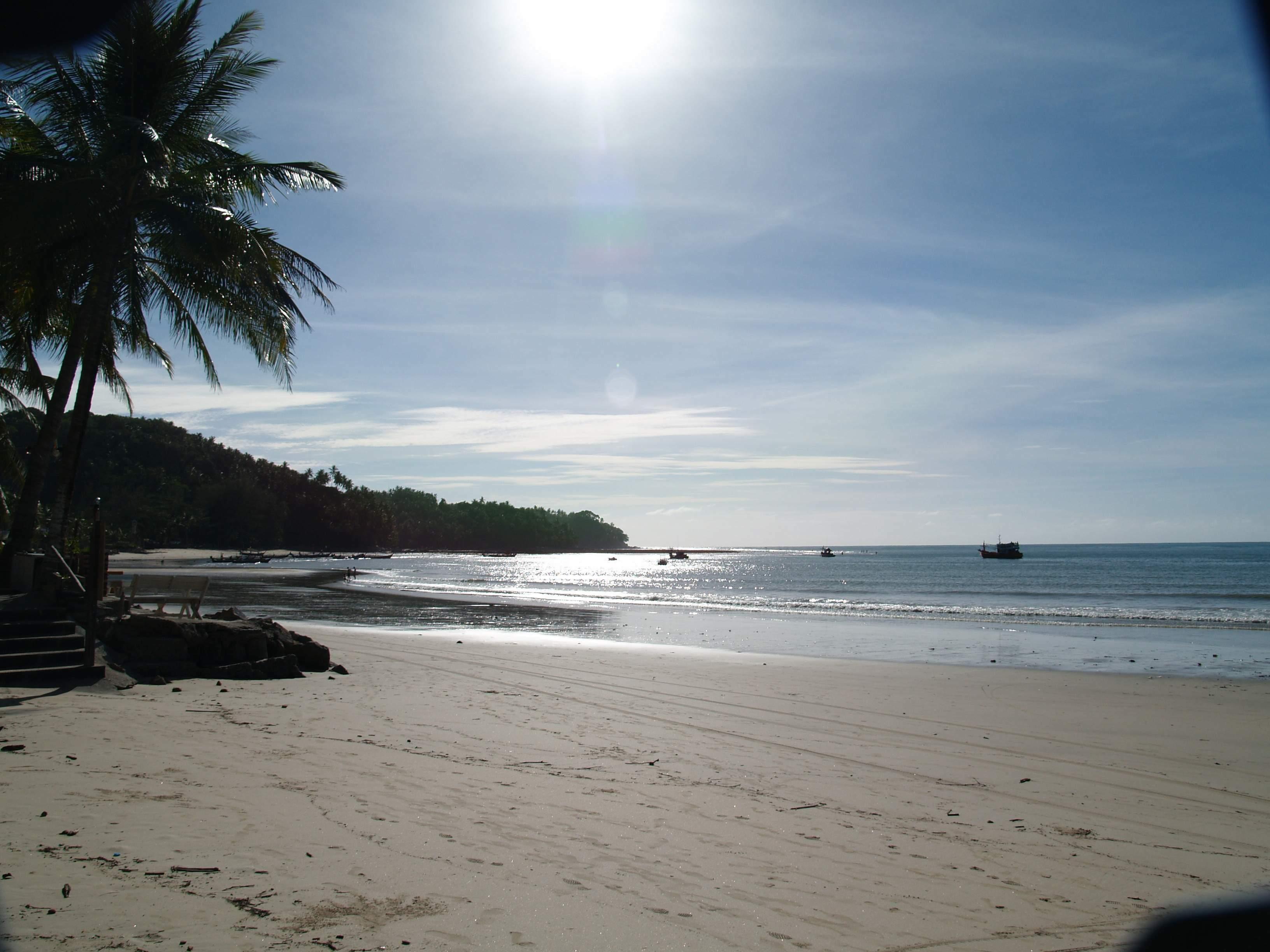 Bangtao Village Resort - Sha Bang Tao Beach  Extérieur photo
