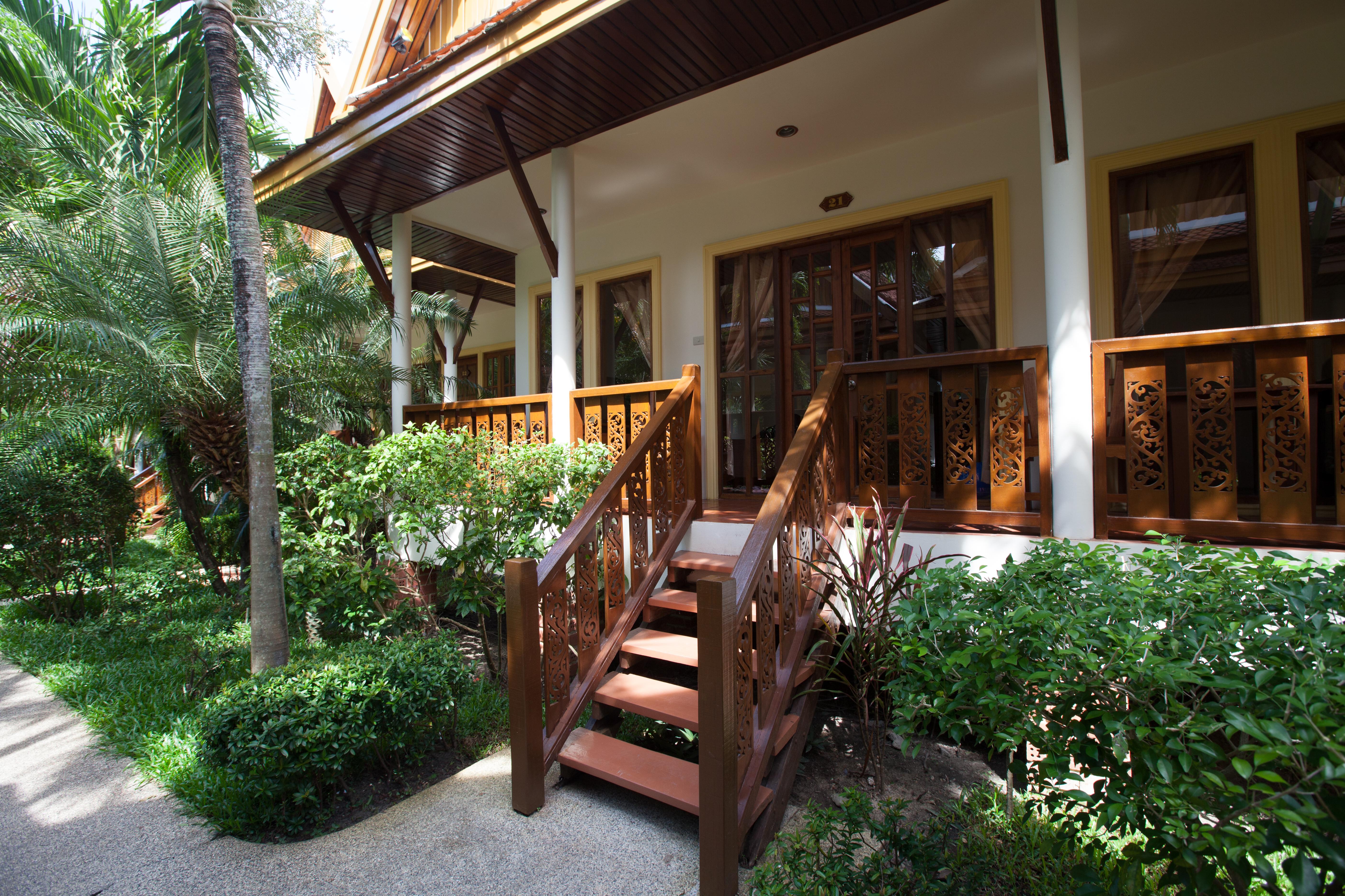 Bangtao Village Resort - Sha Bang Tao Beach  Extérieur photo