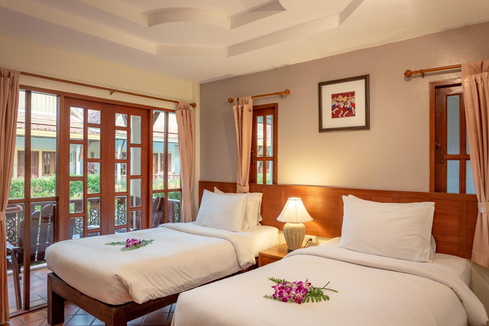 Bangtao Village Resort - Sha Bang Tao Beach  Extérieur photo